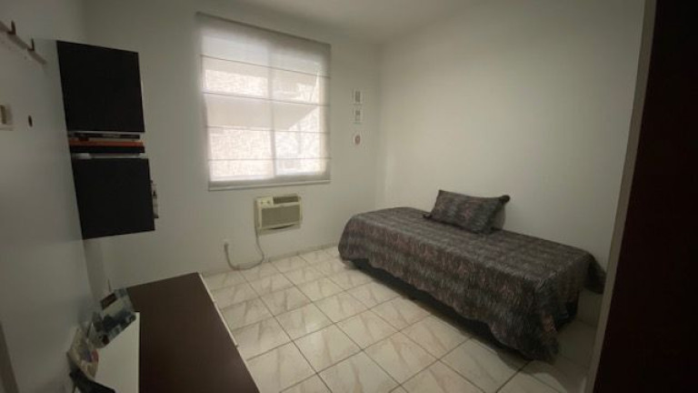 Imagem Apartamento com 3 Quartos à Venda, 147 m² em Pompéia - Santos