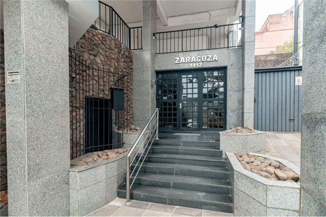Sala Comercial à Venda, 34 m² em Auxiliadora - Porto Alegre