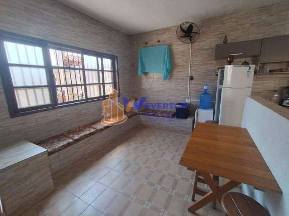 Imagem Casa com 2 Quartos à Venda, em Mongaguá Imagem Casa com 2 Quartos à Venda, em Mongaguá