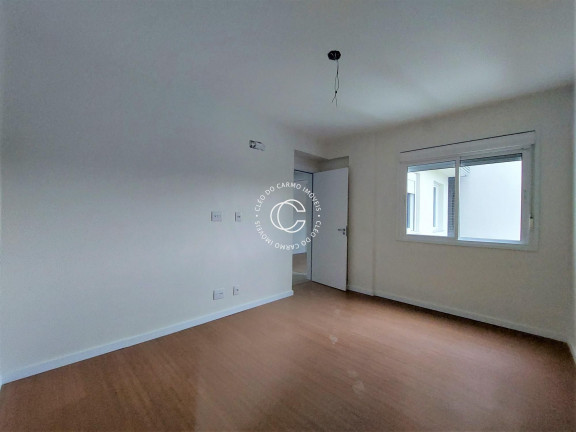 Imagem Apartamento com 2 Quartos à Venda, 61 m² em Centro - Santa Maria