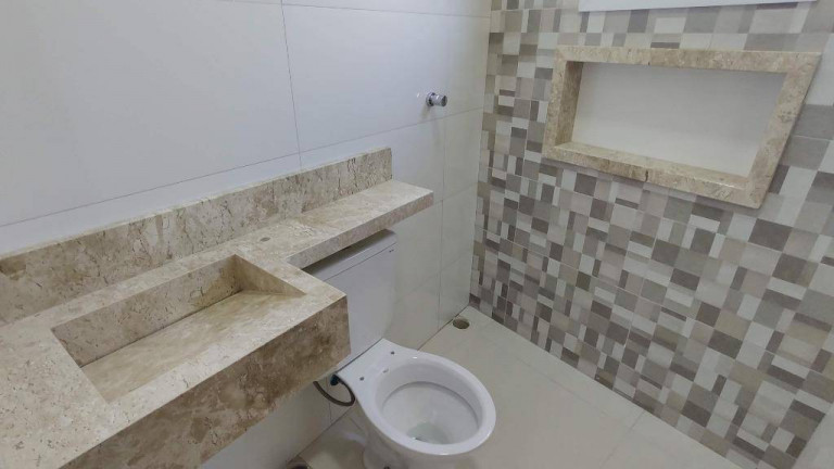 Imagem Casa com 3 Quartos à Venda, 100 m² em Guilhermina - Praia Grande
