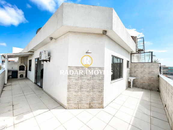 Imagem Cobertura com 4 Quartos à Venda, 180 m² em Algodoal - Cabo Frio