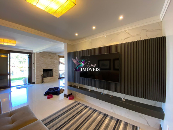 Imagem Casa com 4 Quartos à Venda, 204 m² em Centenário - Torres