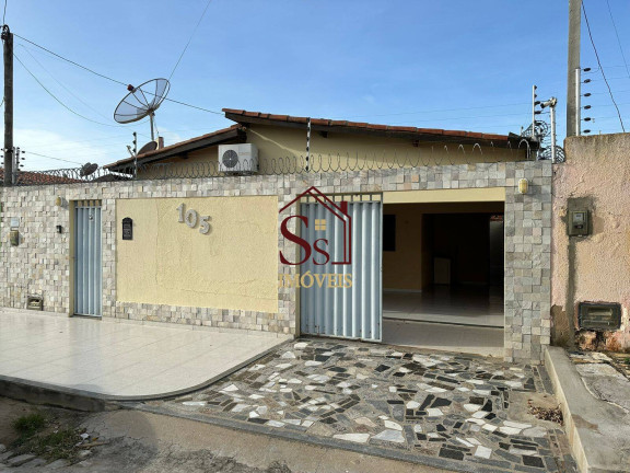 Casa com 3 Quartos à Venda,  em Rincão - Mossoró