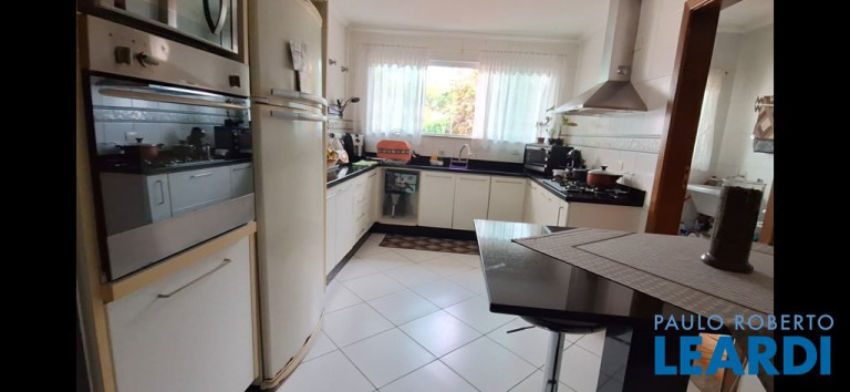 Imagem Sobrado com 3 Quartos à Venda, 288 m² em Vila Assunção - Santo André Imagem Sobrado com 3 Quartos à Venda, 288 m² em Vila Assunção - Santo André