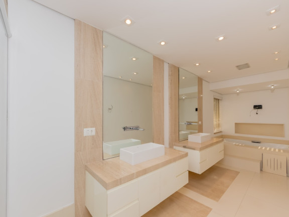 Imagem Sobrado com 4 Quartos à Venda, 391 m² em Vila Inah - São Paulo