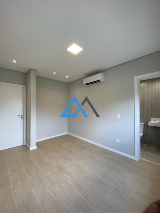 Imagem Casa com 3 Quartos à Venda, 135 m² em Villas Do Jaguari - Santana De Parnaíba Imagem Casa com 3 Quartos à Venda, 135 m² em Villas Do Jaguari - Santana De Parnaíba