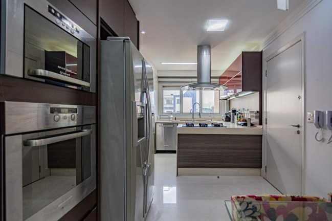 Imagem Imóvel com 4 Quartos à Venda, 206 m² em Vila Romana - São Paulo Imagem Imóvel com 4 Quartos à Venda, 206 m² em Vila Romana - São Paulo