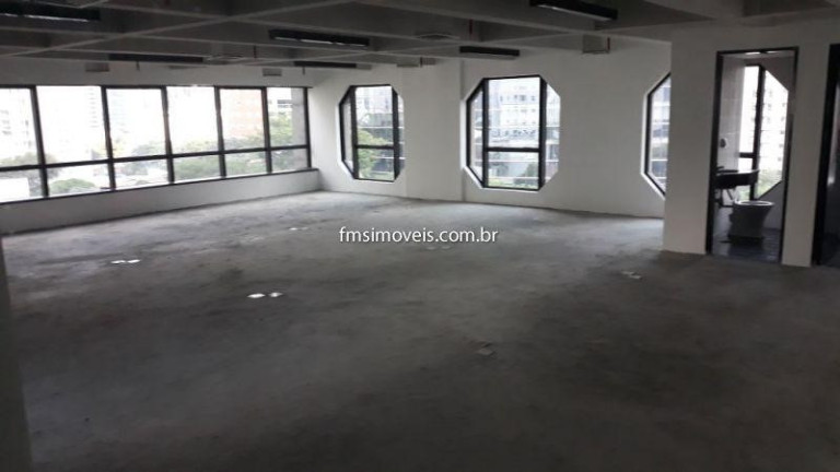 Imagem Imóvel à Venda, 120 m² em Itaim Bibi - São Paulo Imagem Imóvel à Venda, 120 m² em Itaim Bibi - São Paulo