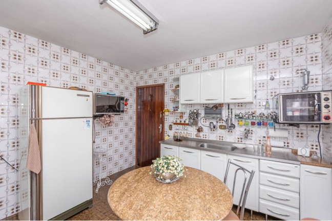 Imagem Casa com 4 Quartos à Venda, 162 m² em Vila Marari - São Paulo Imagem Casa com 4 Quartos à Venda, 162 m² em Vila Marari - São Paulo