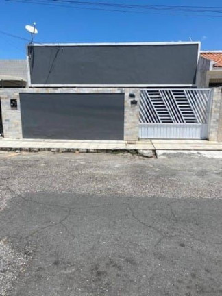 Imagem Casa com 3 Quartos à Venda, 150 m² em Siqueira Campos - Aracaju Imagem Casa com 3 Quartos à Venda, 150 m² em Siqueira Campos - Aracaju