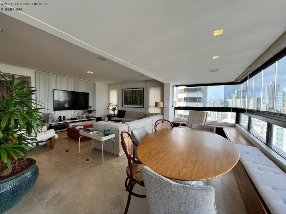 Imagem Imóvel com 3 Quartos à Venda, 228 m² em Barra - Salvador Imagem Imóvel com 3 Quartos à Venda, 228 m² em Barra - Salvador