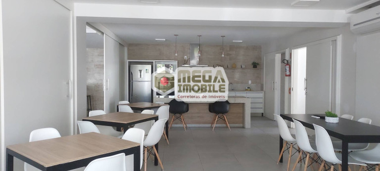 Imagem Apartamento com 2 Quartos à Venda, 57 m² em Trindade - Florianópolis