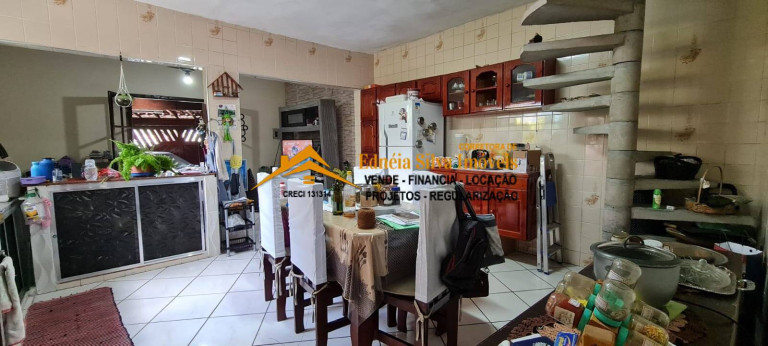 Imagem Casa com 3 Quartos à Venda, 330 m² em Itaóca - Mongaguá Imagem Casa com 3 Quartos à Venda, 330 m² em Itaóca - Mongaguá