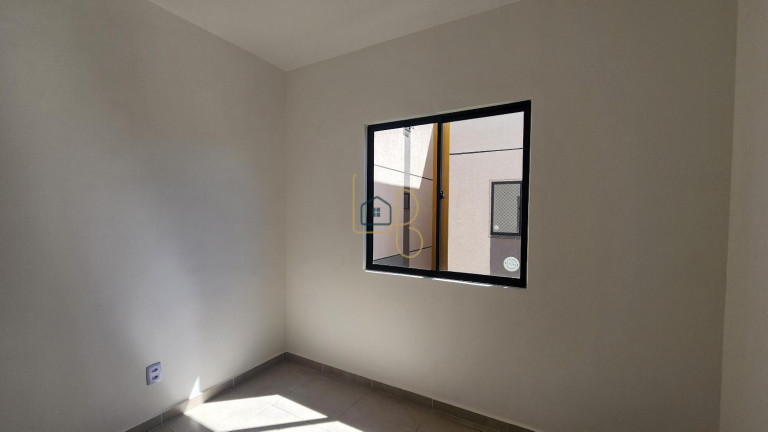 Imagem Apartamento com 2 Quartos à Venda, 40 m² em Conjunto Habitacional Saltinho - Londrina Imagem Apartamento com 2 Quartos à Venda, 40 m² em Conjunto Habitacional Saltinho - Londrina