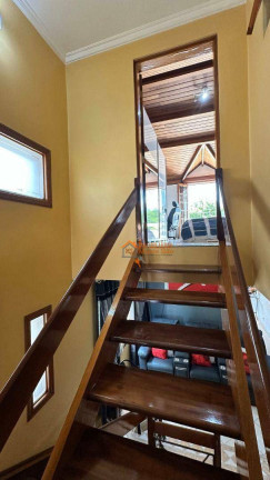 Imagem Casa com 4 Quartos à Venda, 220 m² em Jardim Santa Clara - Guarulhos Imagem Casa com 4 Quartos à Venda, 220 m² em Jardim Santa Clara - Guarulhos