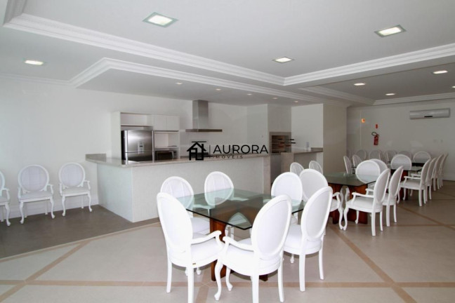 Imagem Apartamento com 3 Quartos à Venda, 185 m² em Centro - Balneário Camboriú Imagem Apartamento com 3 Quartos à Venda, 185 m² em Centro - Balneário Camboriú