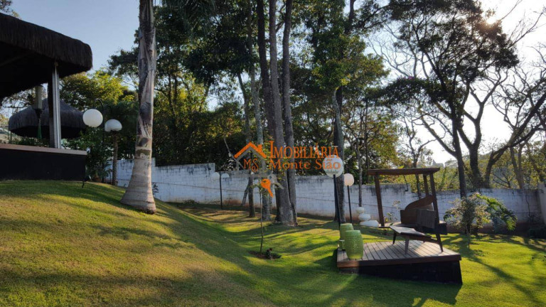 Imagem Casa com 6 Quartos à Venda, 950 m² em Aruja - Arujá Imagem Casa com 6 Quartos à Venda, 950 m² em Aruja - Arujá