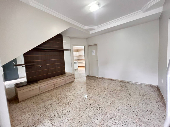Imagem Sobrado com 3 Quartos à Venda, 196 m² em Country - Cascavel Imagem Sobrado com 3 Quartos à Venda, 196 m² em Country - Cascavel
