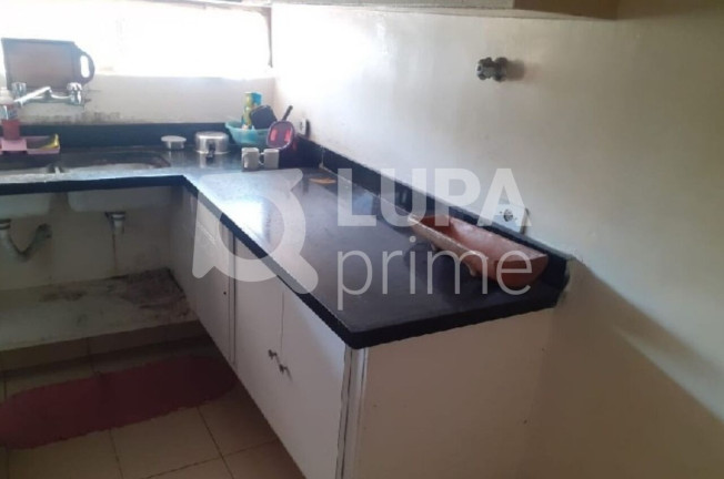 Imagem Casa com 3 Quartos à Venda, 220 m² em Jardim Santo Alberto - São Paulo Imagem Casa com 3 Quartos à Venda, 220 m² em Jardim Santo Alberto - São Paulo
