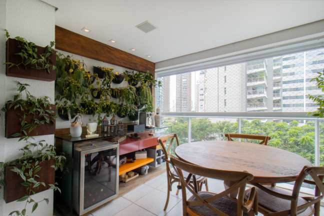 Imagem Apartamento com 4 Quartos à Venda, 201 m² em Itaim Bibi - São Paulo Imagem Apartamento com 4 Quartos à Venda, 201 m² em Itaim Bibi - São Paulo