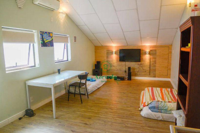 Imagem Casa com 2 Quartos à Venda, 120 m² em Parque Renato Maia - Guarulhos Imagem Casa com 2 Quartos à Venda, 120 m² em Parque Renato Maia - Guarulhos