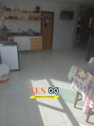 Imagem Casa com 4 Quartos à Venda, 188 m² em Capuchinhos - Feira De Santana