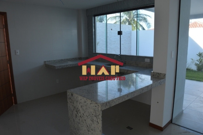 Imagem Casa de Condomínio com 4 Quartos à Venda, 148 m² em Palmeiras - Cabo Frio