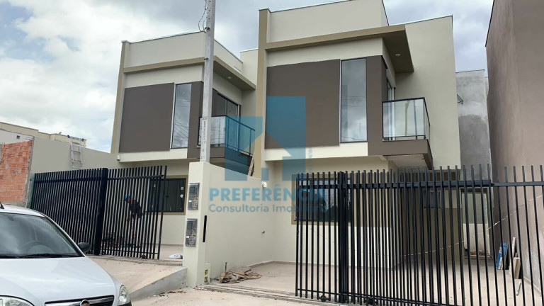 Casa com 3 Quartos à Venda, 104 m² em Uvaranas - Ponta Grossa