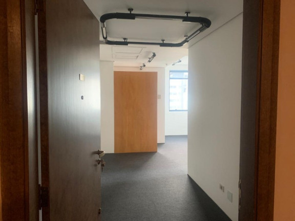 Sala Comercial à Venda, 36 m² em Cidade Monções - São Paulo