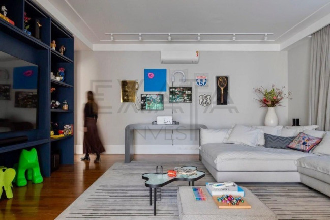 Imagem Imóvel com 5 Quartos à Venda, 730 m² em Cidade Jardim - São Paulo Imagem Imóvel com 5 Quartos à Venda, 730 m² em Cidade Jardim - São Paulo