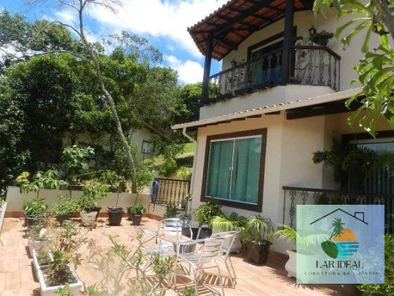 Casa de Condomínio com 4 Quartos à Venda,  em Vargem Grande - Teresópolis