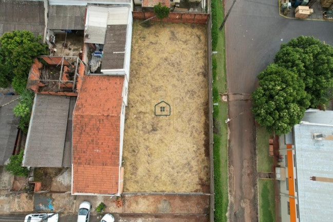Imagem Terreno à Venda, 406 m² em Centro - Cambé Imagem Terreno à Venda, 406 m² em Centro - Cambé