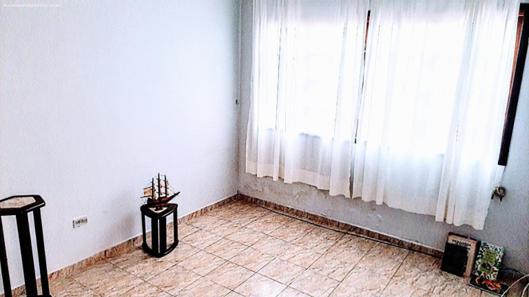 Imagem Casa com 3 Quartos à Venda, 128 m² em Balneário Oásis - Peruíbe Imagem Casa com 3 Quartos à Venda, 128 m² em Balneário Oásis - Peruíbe