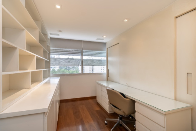 Imagem Apartamento com 2 Quartos à Venda, 170 m² em Real Parque - São Paulo