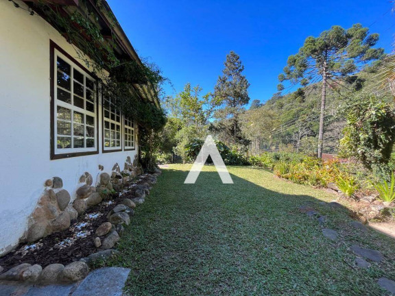 Imagem Casa com 10 Quartos à Venda, 327 m² em Albuquerque - Teresópolis Imagem Casa com 10 Quartos à Venda, 327 m² em Albuquerque - Teresópolis
