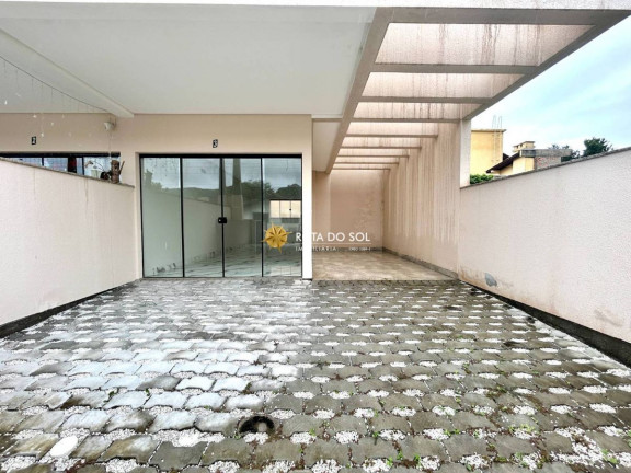 Imagem Sobrado com 2 Quartos à Venda, 82 m² em Bombas - Bombinhas