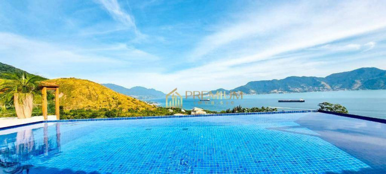 Sobrado com 9 Quartos à Venda, 910 m² em Siriúba - Ilhabela