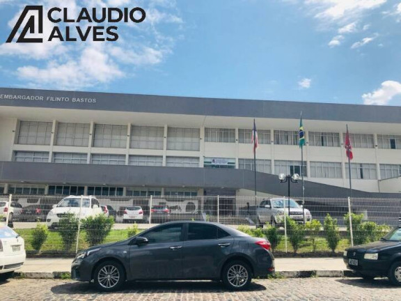 Imóvel Comercial à Venda, 520 m² em Centro - Feira De Santana
