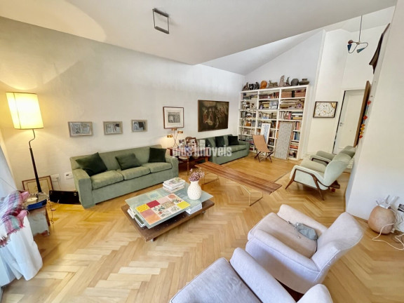Imagem Casa com 4 Quartos à Venda, 400 m² em Jardim Cordeiro - São Paulo Imagem Casa com 4 Quartos à Venda, 400 m² em Jardim Cordeiro - São Paulo
