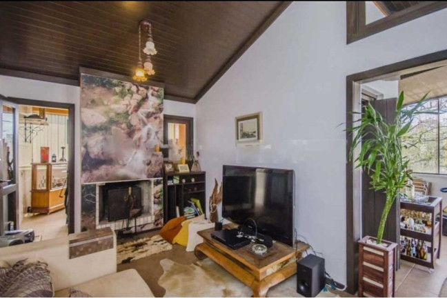 Imagem Imóvel com 3 Quartos à Venda, em Menino Deus - Porto Alegre Imagem Imóvel com 3 Quartos à Venda, em Menino Deus - Porto Alegre