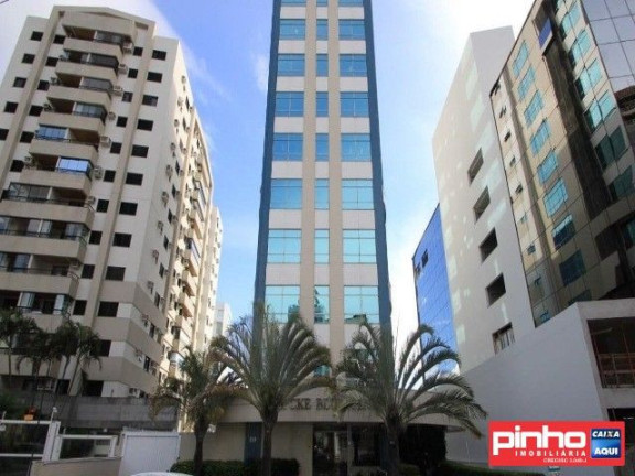 Sala Comercial para Alugar, 153 m² em Centro - Florianópolis