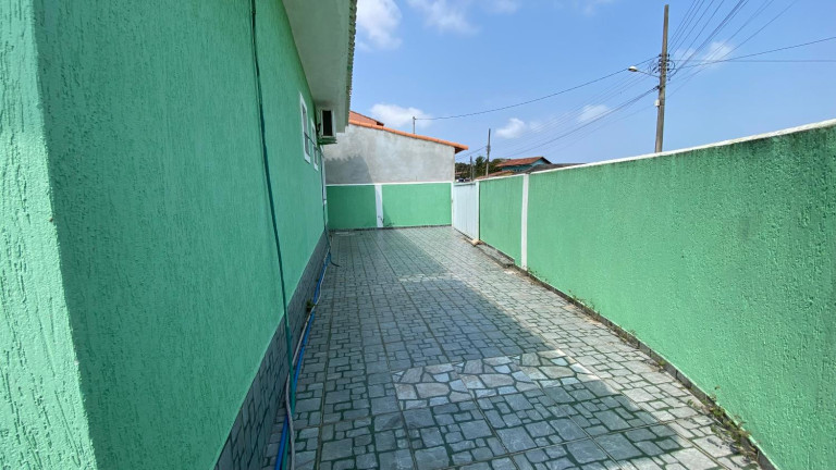 Imagem Casa de Condomínio com 2 Quartos à Venda, 80 m² em Fluminense - São Pedro Da Aldeia