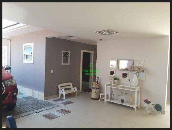 Imagem Casa com 5 Quartos à Venda, 400 m² em Maria Paula - Niterói