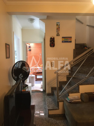 Imagem Casa com 2 Quartos à Venda, 70 m² em Jardim Petrópolis - Cotia