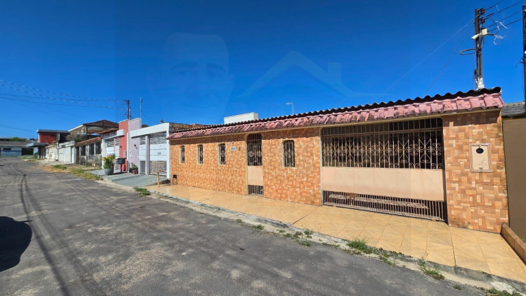 Imagem Casa com 3 Quartos à Venda, 255 m² em Lírio Do Vale - Manaus Imagem Casa com 3 Quartos à Venda, 255 m² em Lírio Do Vale - Manaus