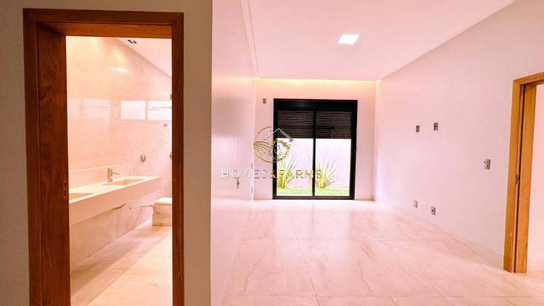 Imagem Casa com 3 Quartos à Venda, 225 m² em Setor Central - Goiânia Imagem Casa com 3 Quartos à Venda, 225 m² em Setor Central - Goiânia