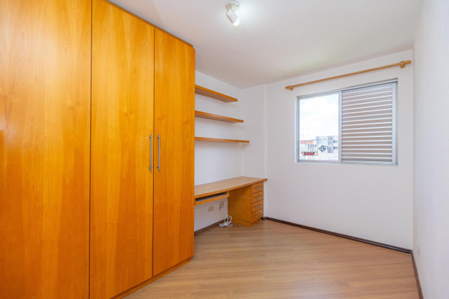 Imagem Apartamento com 3 Quartos para Alugar, 85 m² em Ahú - Curitiba Imagem Apartamento com 3 Quartos para Alugar, 85 m² em Ahú - Curitiba