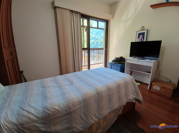 Imagem Imóvel com 2 Quartos à Venda, 100 m² em Várzea - Teresópolis Imagem Imóvel com 2 Quartos à Venda, 100 m² em Várzea - Teresópolis