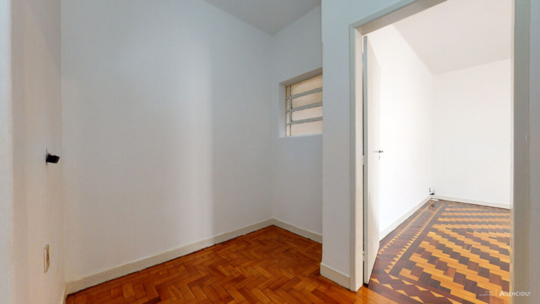 Imagem Imóvel com 3 Quartos à Venda, 108 m² em Santana - Porto Alegre Imagem Imóvel com 3 Quartos à Venda, 108 m² em Santana - Porto Alegre
